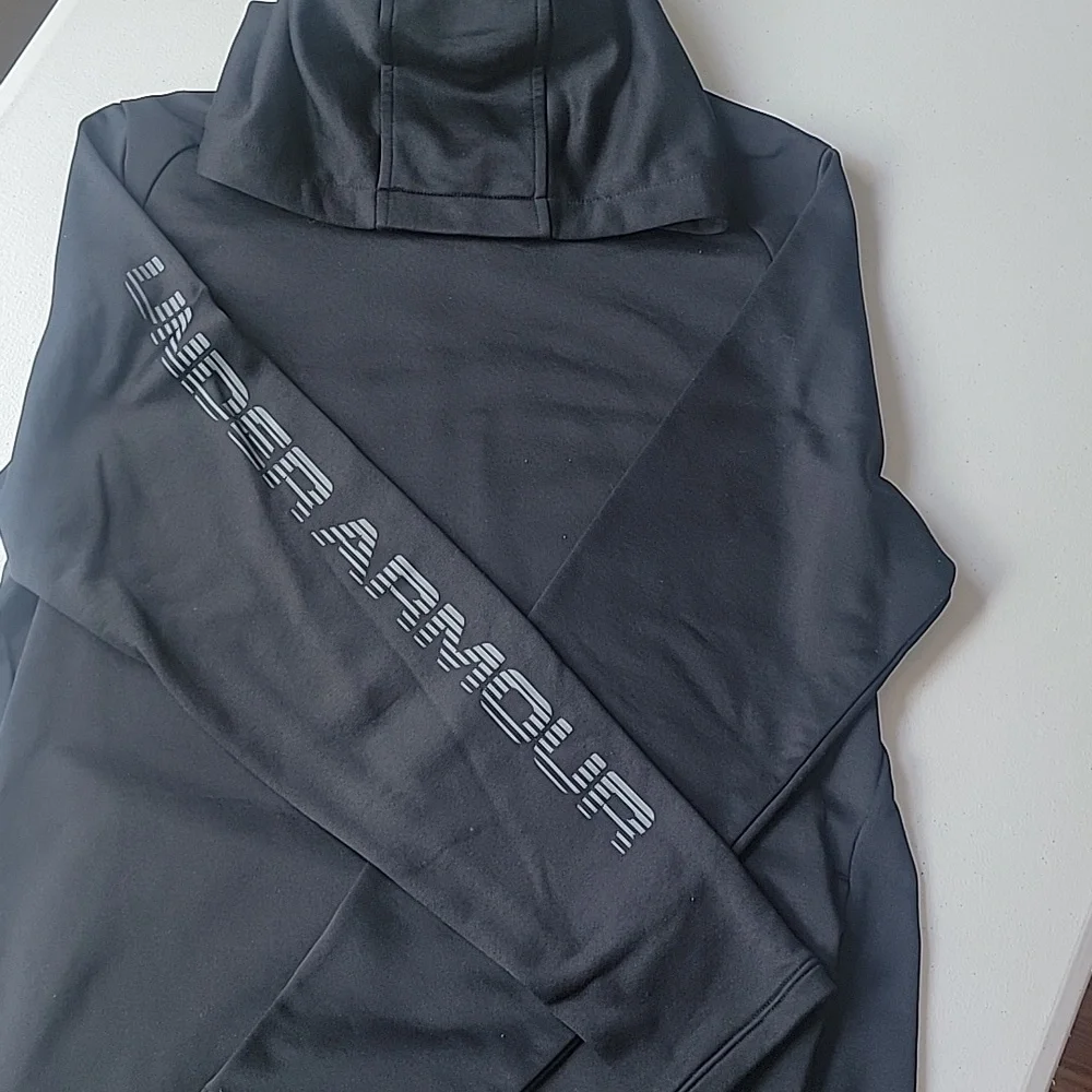 Under Armour black hoodie - Picture 1 of 8